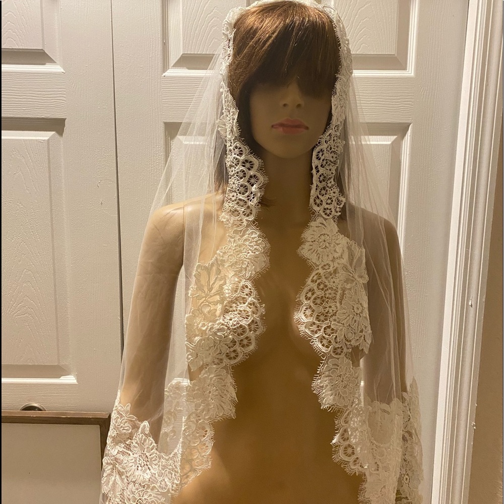 David Bridal  -  Vail